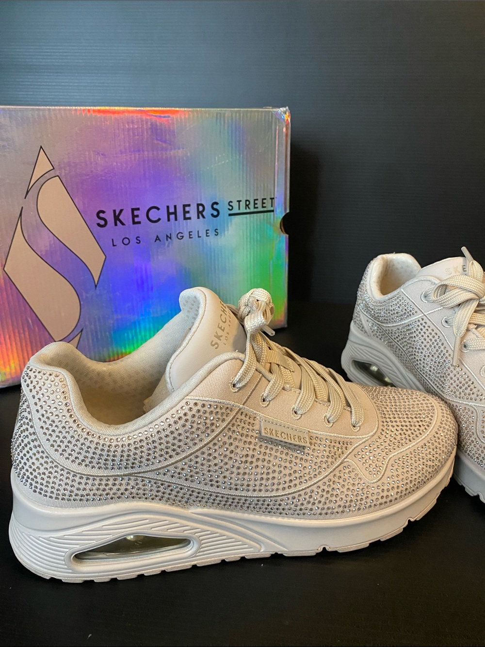 Skechers Disco Rave Women’s Ivory Rhinestone Athletic Sneakers Size 9.5 - Picture 2 of 8
